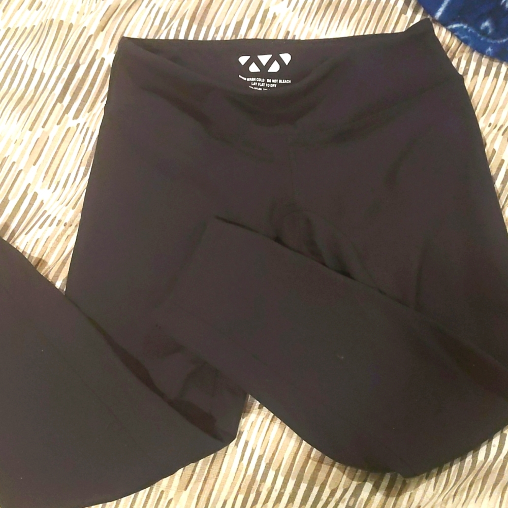 Moxie workout capris